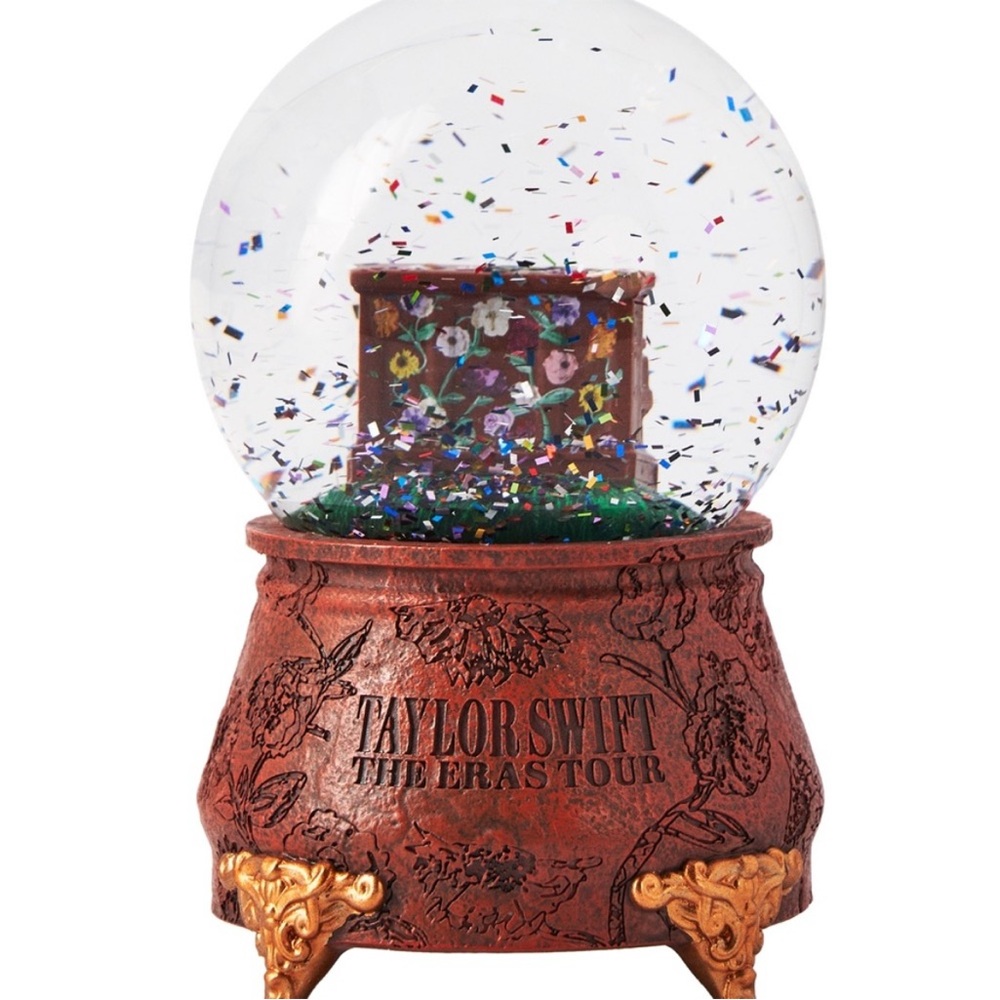 Taylor Swift The Eras Tour Snow Globe